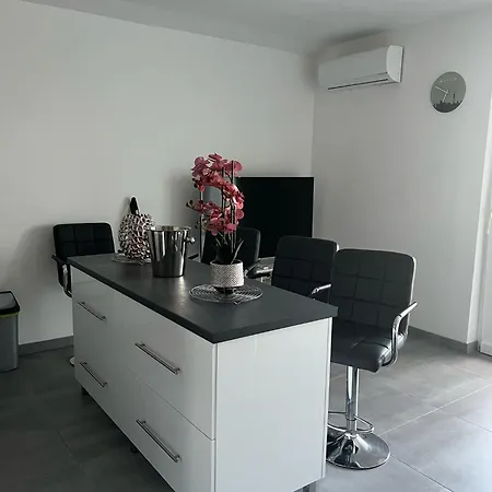 Apartment Lukas *